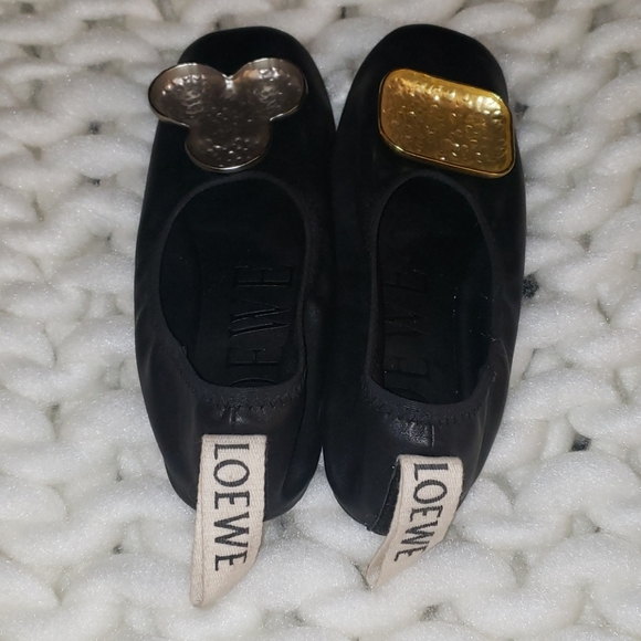 🤩Auth Loewe "PRICE DROP"LambBallerina Flats 🤩 - Picture 2 of 12